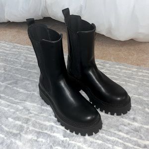 NWOT Steve Madden Black Boots 6.5